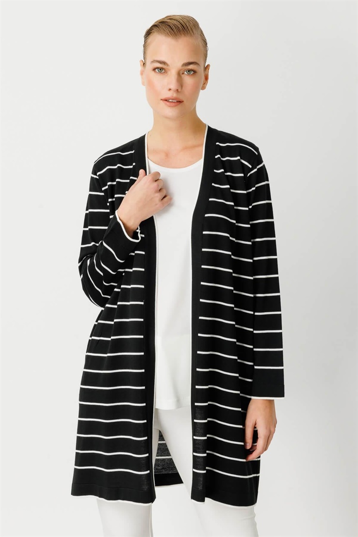 Mutlu Ertan Kadın Çizgili Triko Hırka Siyah-Ekru 20106