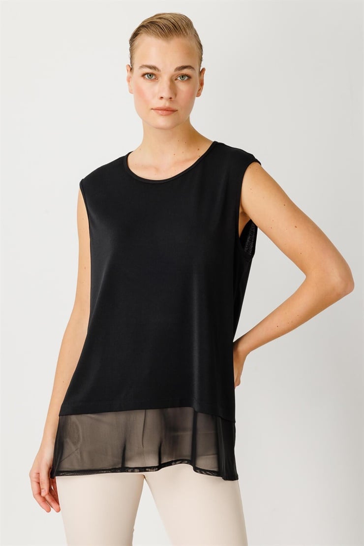 Mutlu Ertan Kadın Dantel Şifon Detaylı Basic Atlet Siyah 30179