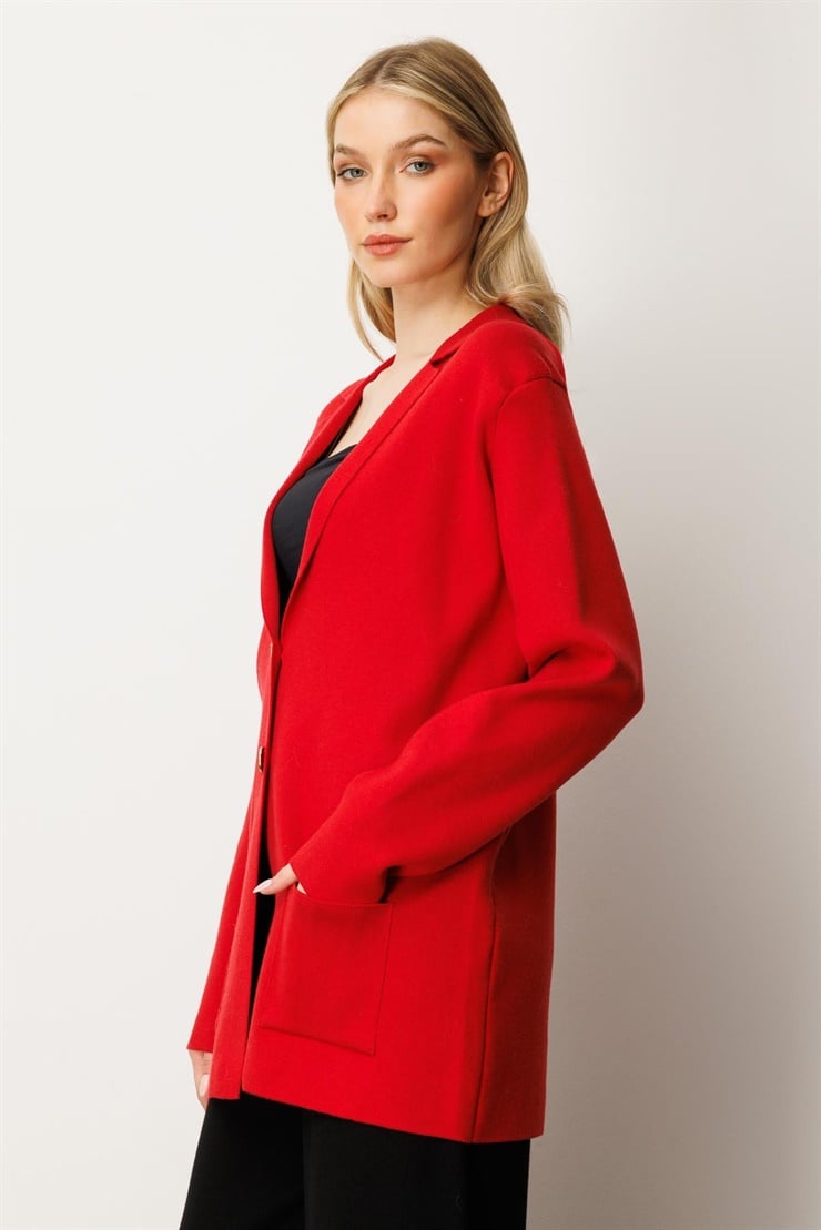 Mutlu Ertan Kadın Düğme Detaylı Triko Ceket Kırmızı 20235