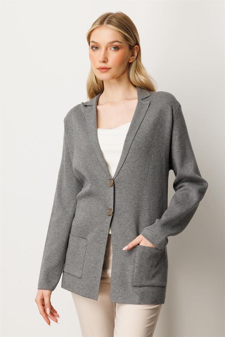 Mutlu Ertan Kadın Düğme Detaylı Triko Ceket Gri 20235