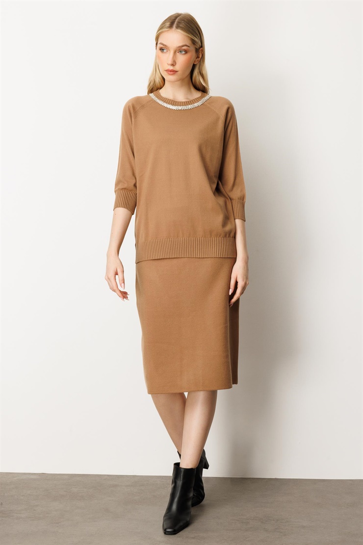 Mutlu Ertan Kadın Düğme Detaylı Triko Etek Camel 20232