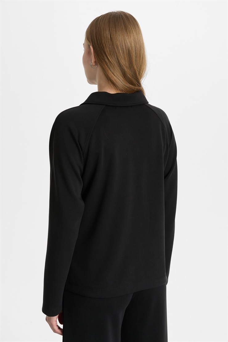 Mutlu Ertan Kadın Fermuarlı Cepli Ceket Siyah 30480