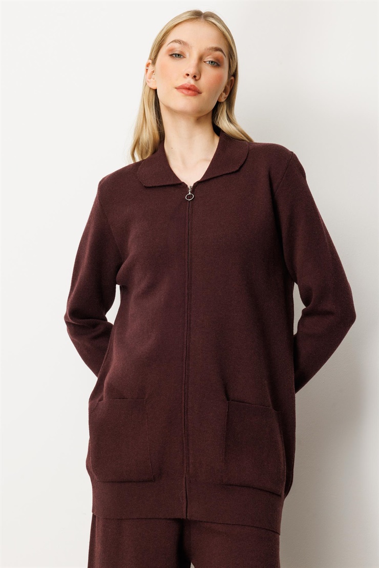 Mutlu Ertan Kadın Gömlek Yaka Fermuarlı Cep Detaylı Triko Hırka Vino 20240