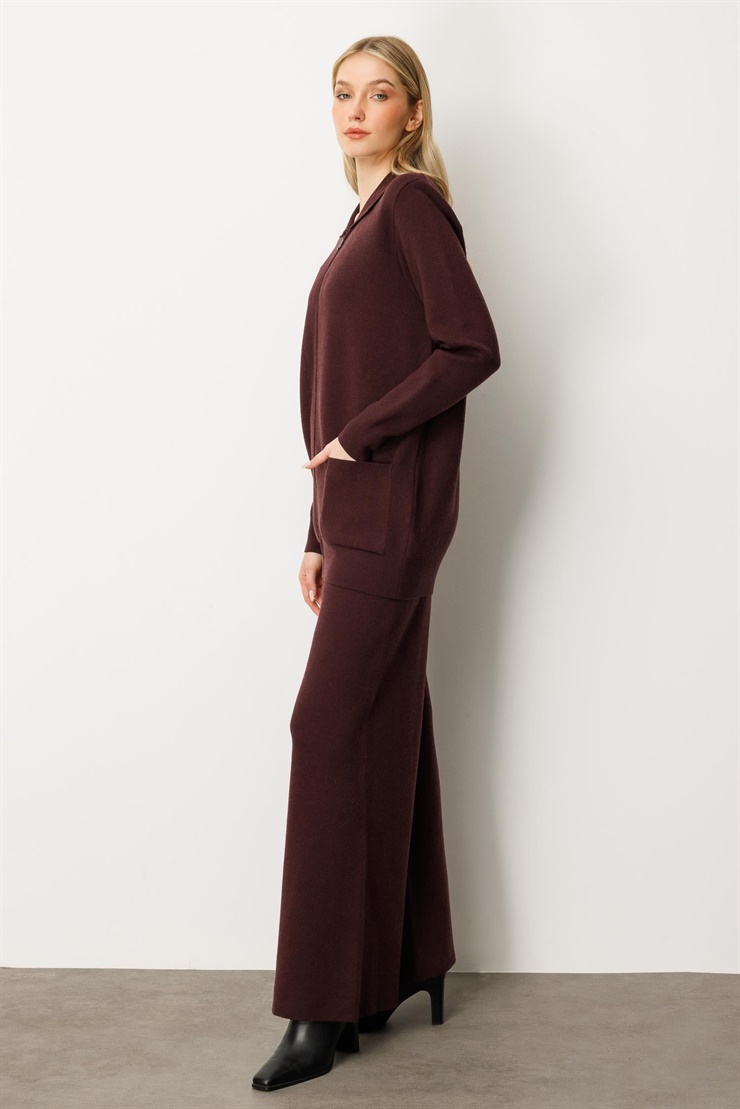 Mutlu Ertan Kadın Gömlek Yaka Fermuarlı Cep Detaylı Triko Hırka Vino 20240