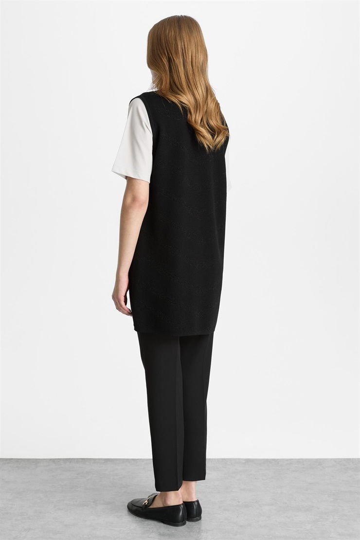 Mutlu Ertan Kadın Gömlek Yaka Simli Yelek Siyah 20306