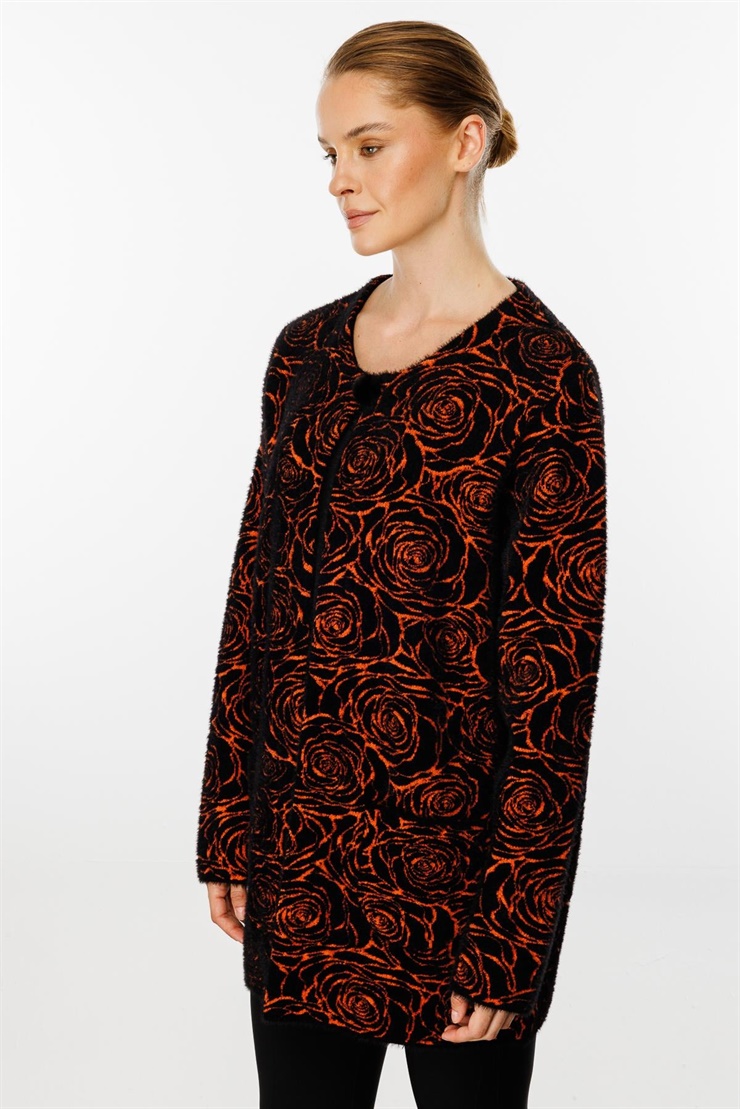 Mutlu Ertan Kadın Gül Desenli Angora Triko Cepli Hırka Siyah - Turuncu 2825