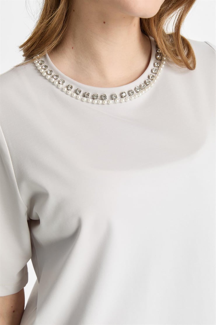 Mutlu Ertan Kadın İnci Detaylı Kısa Kollu Bluz Gri 30473