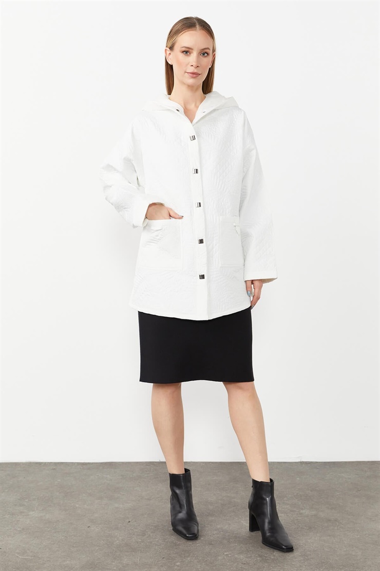 Mutlu Ertan Kadın Kapitone Kapüşonlu Ceket Ekru 30240