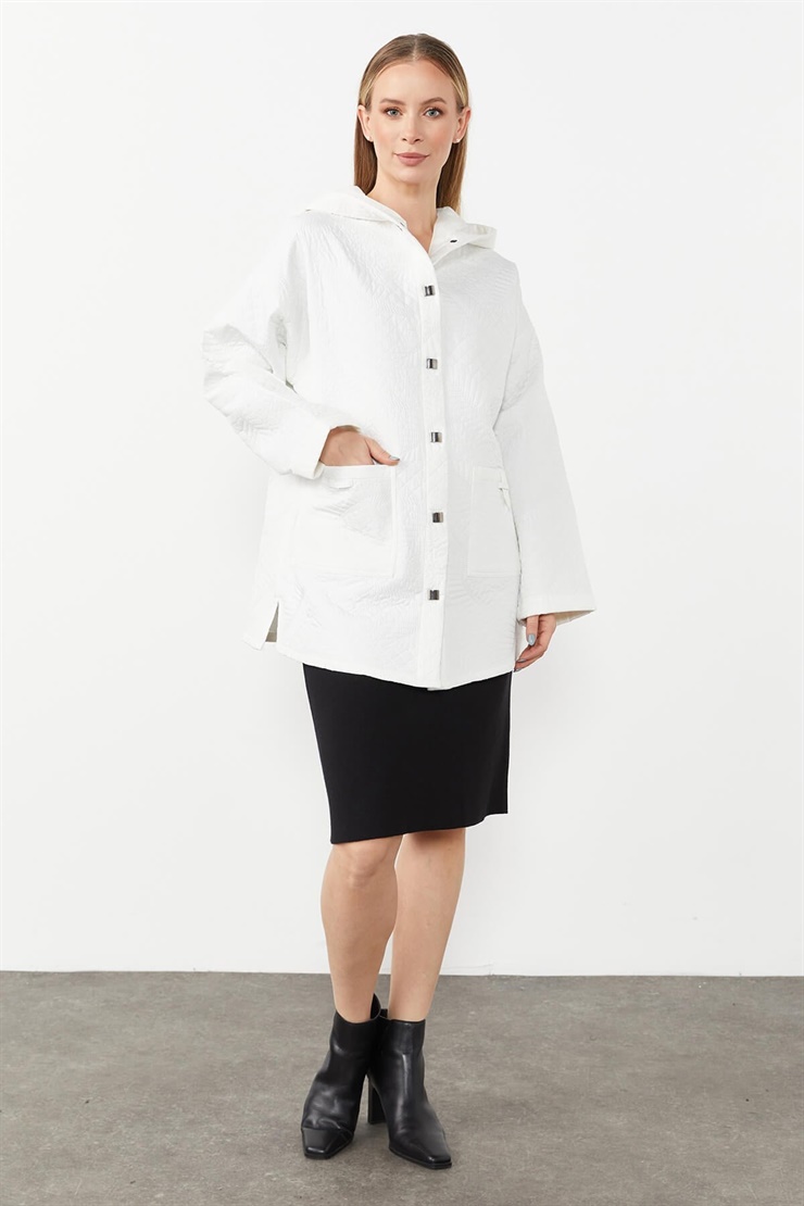 Mutlu Ertan Kadın Kapitone Kapüşonlu Ceket Ekru 30240