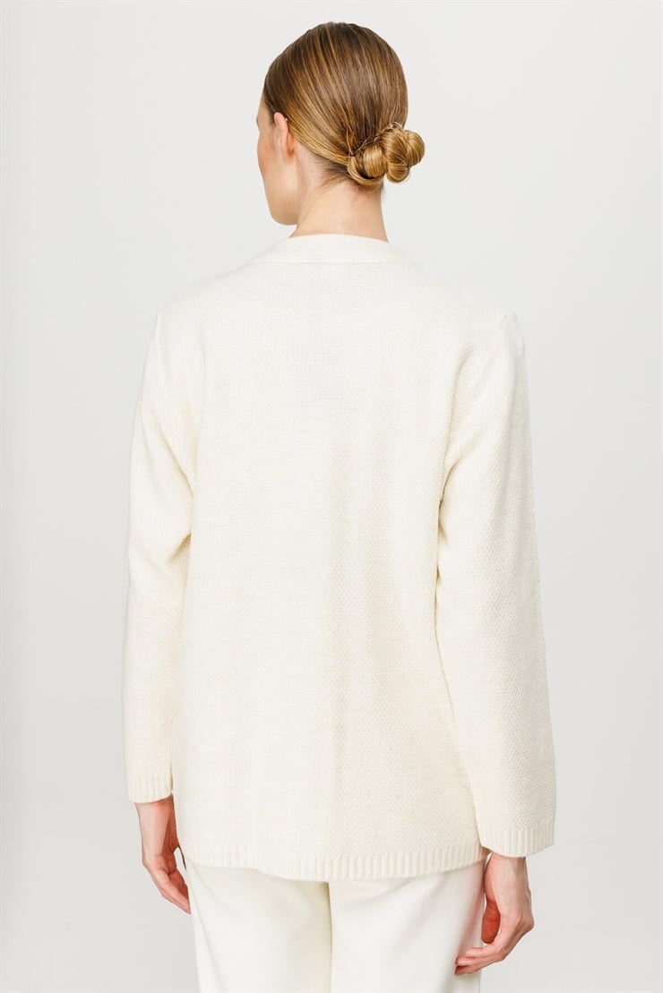 Mutlu Ertan Kadın Kapitone Kombinli Triko Ceket Ekru 20016