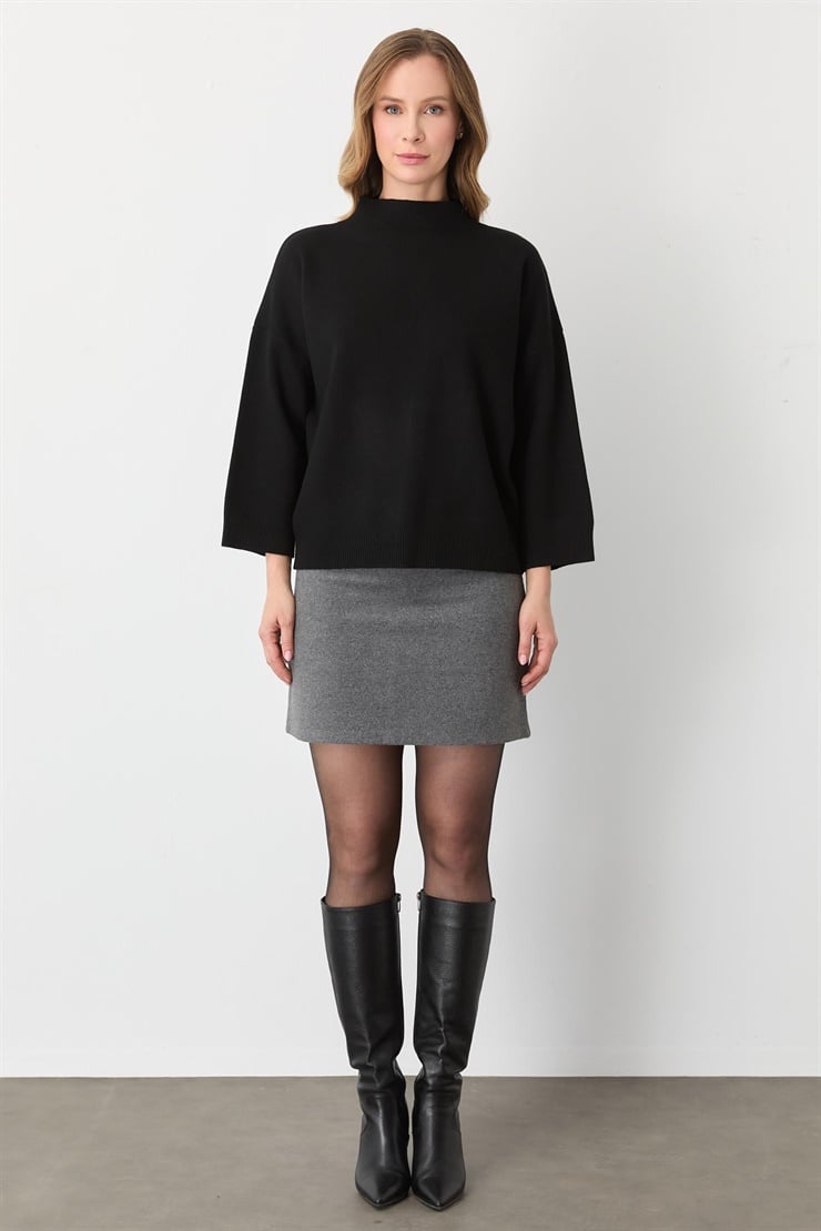 Mutlu Ertan Kadın Kapri Kol Çizgili Bluz Siyah 20140