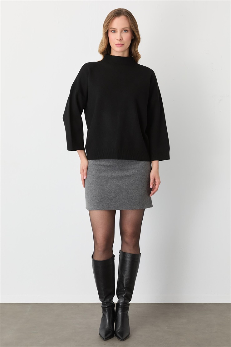 Mutlu Ertan Kadın Kapri Kol Çizgili Bluz Siyah 20140