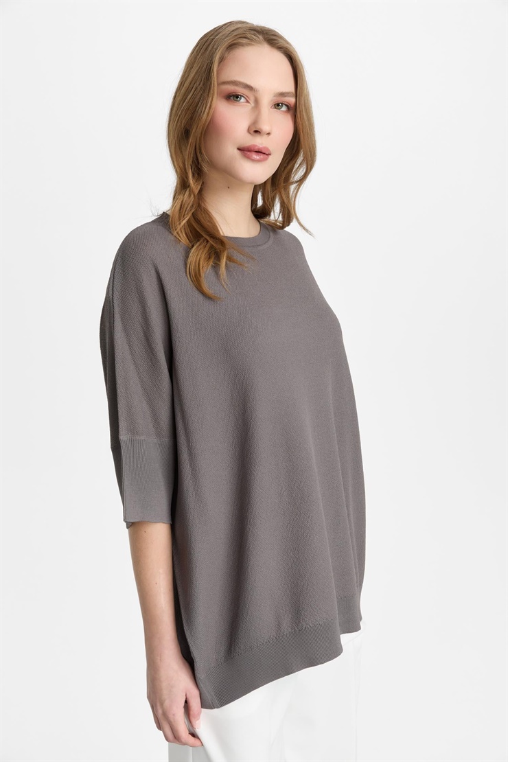 Mutlu Ertan Kadın Kapri Kol Triko Bluz Füme 20315