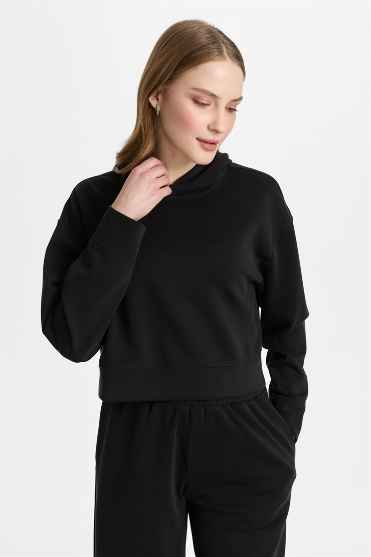 Mutlu Ertan Kadın Kapüşonlu Sweatshirt Siyah 30479