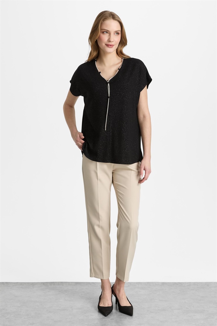 Mutlu Ertan Kadın Kolyeli Bluz Siyah 30487