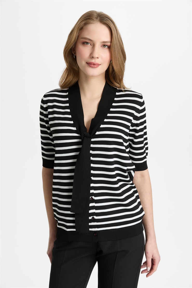 Mutlu Ertan Kadın Kravat Detalı Çizgili Bluz Siyah-Ekru 20311