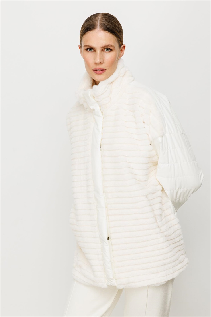 Mutlu Ertan Kadın Kürk Kombinli Kapitone Yakalı Mont Ekru 30196