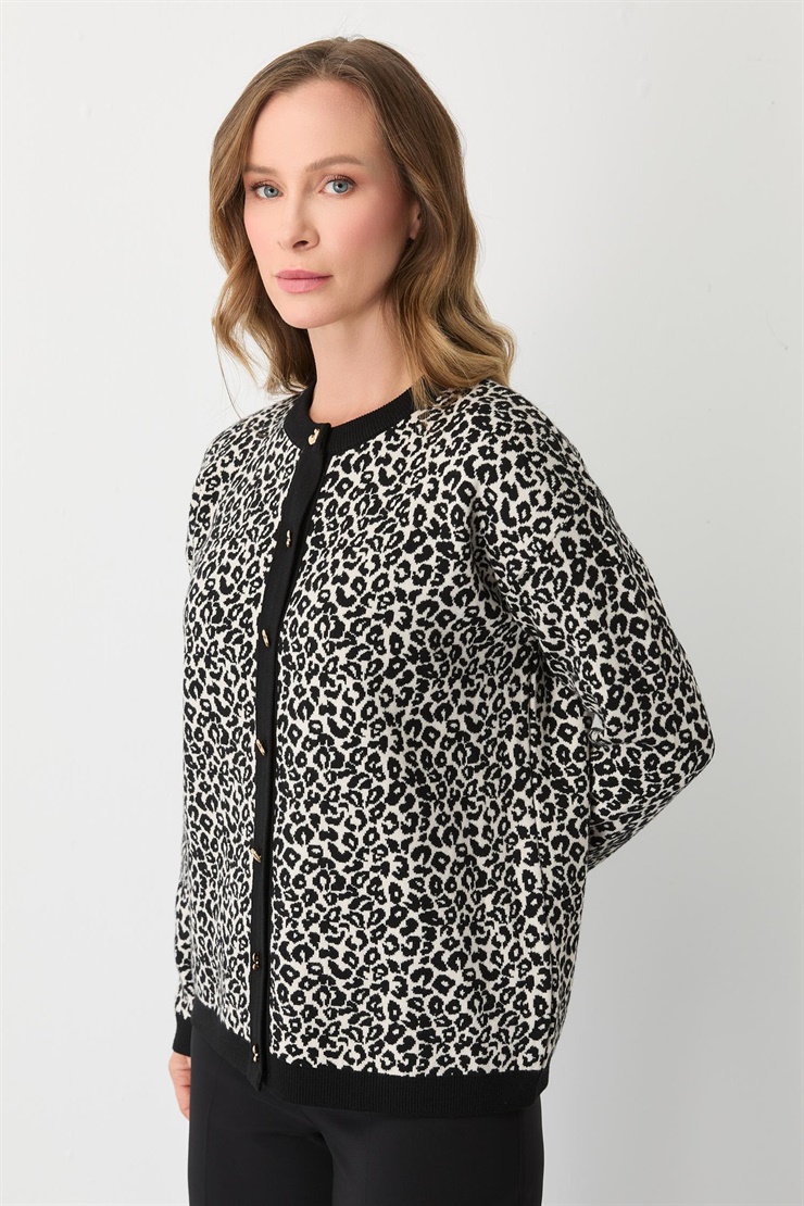 Mutlu Ertan Kadın Leoparlı Triko Düğmeli  Hırka Ekru - Siyah 20295