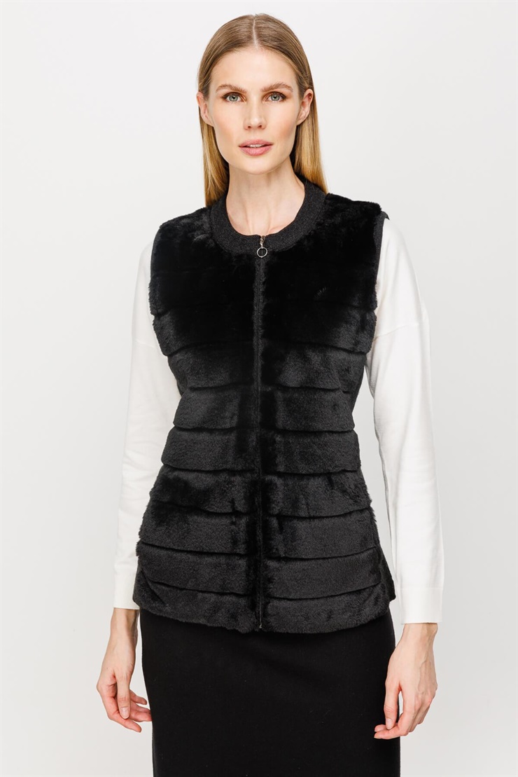 Mutlu Ertan Kadın Peluş Kombinli Triko Kısa Yelek Siyah 2948