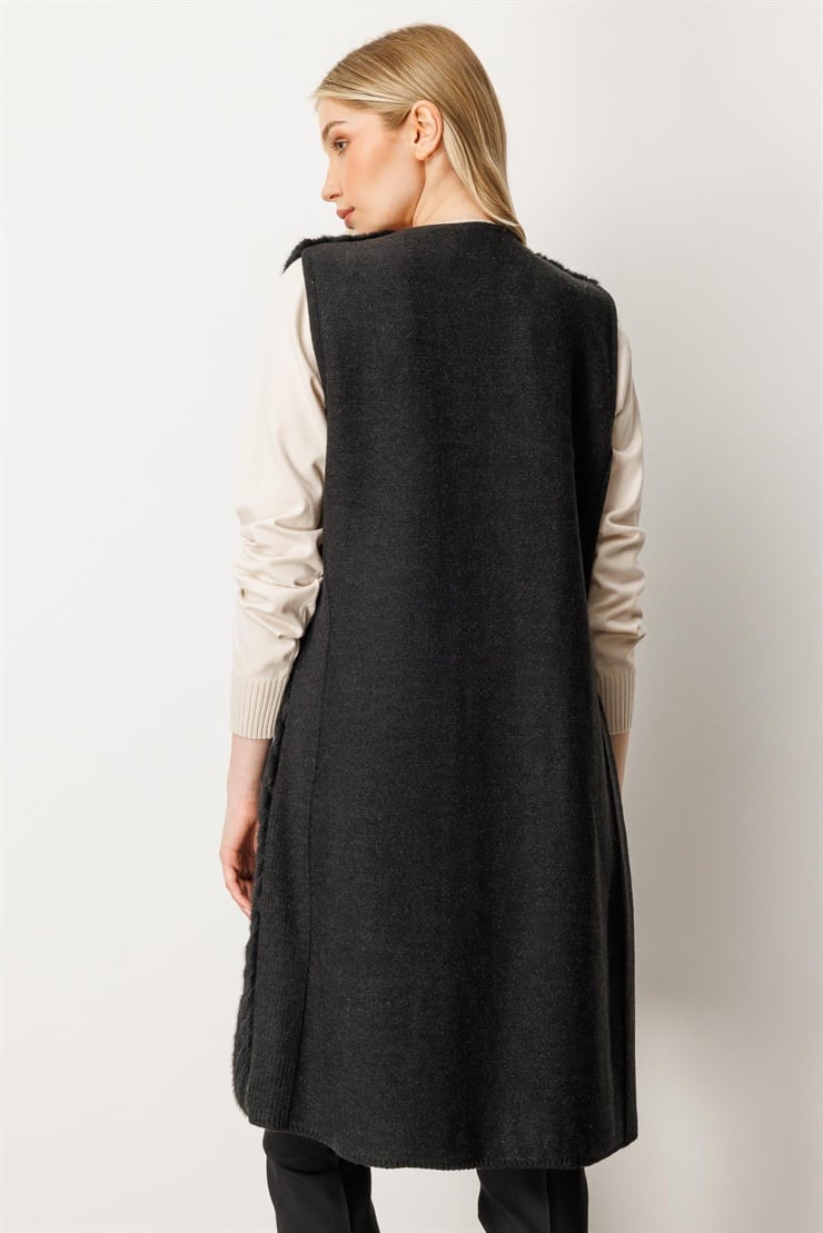 Mutlu Ertan Kadın Peluş Kombinli Uzun Triko Yelek Siyah 20194