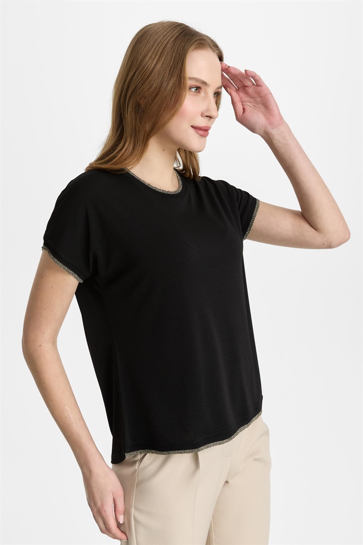 Mutlu Ertan Kadın Sıfır Yaka Ribanalı Bluz Siyah-Gold 30450