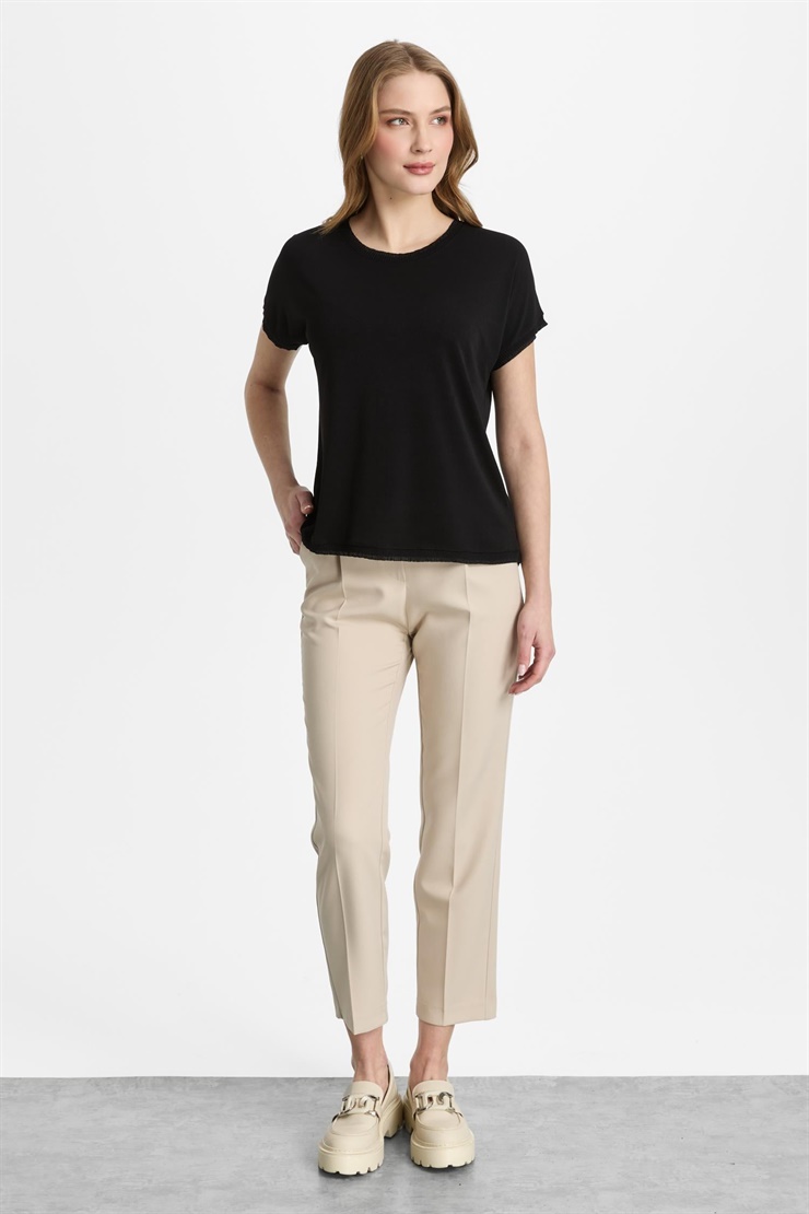 Mutlu Ertan Kadın Sıfır Yaka Ribanalı Bluz Siyah-Siyah 30450