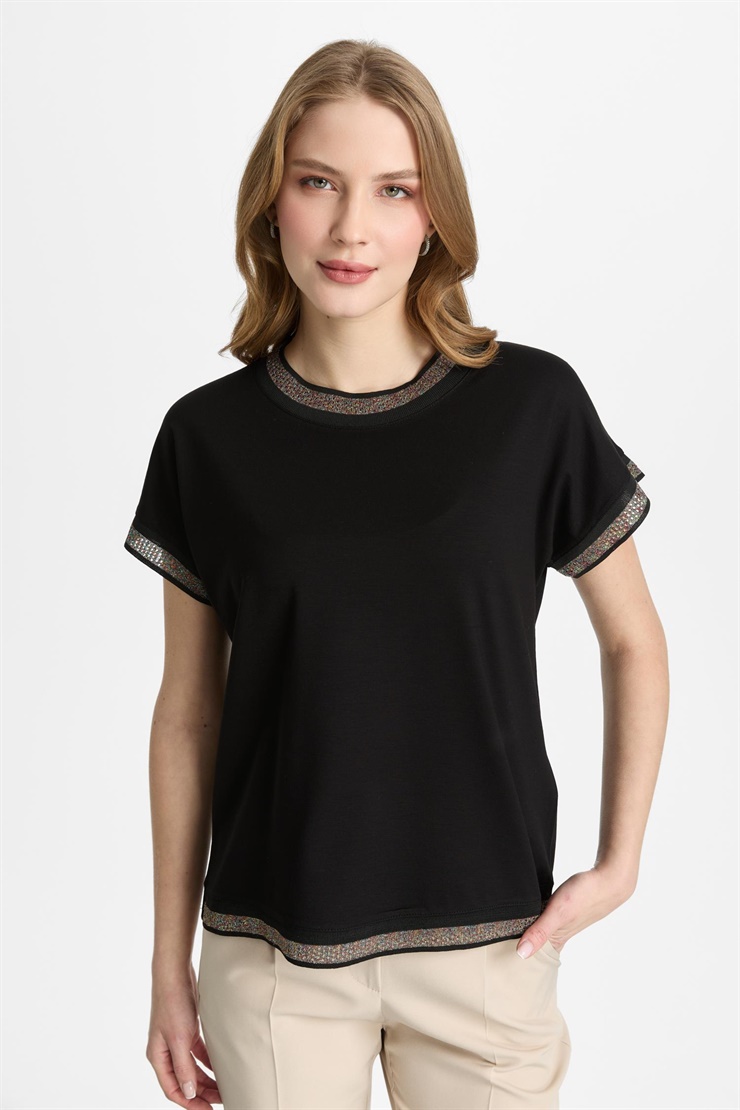 Mutlu Ertan Kadın Sıfır Yaka Simli Ribanalı Bluz Siyah 30445