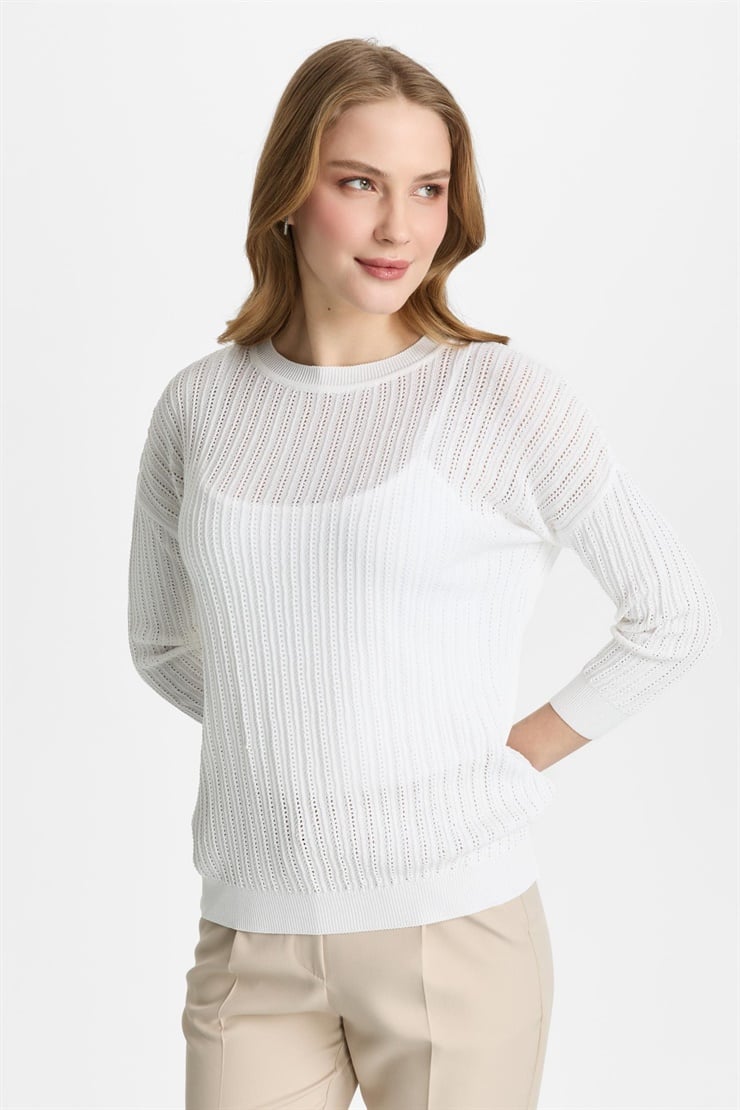 Mutlu Ertan Kadın Sıfır Yaka Triko Bluz Ekru 20313