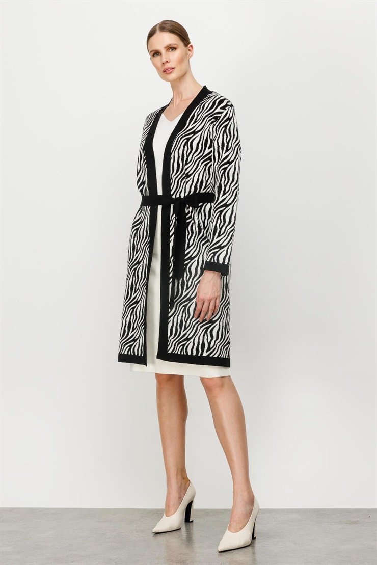 Mutlu Ertan Kadın Tıger Desenli Triko Hırka Siyah-Ekru 20060