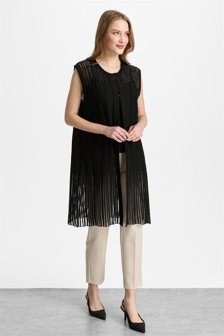 Mutlu Ertan Kadın Triko Broşlu Yelek Siyah 20330