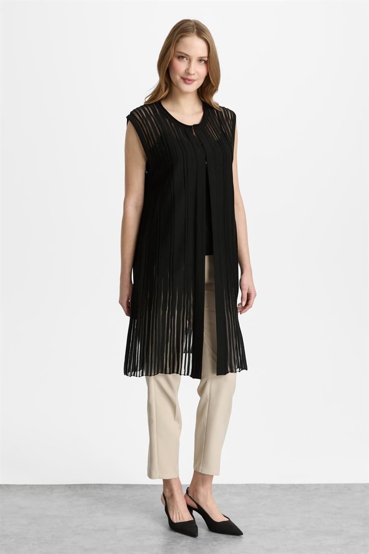 Mutlu Ertan Kadın Triko Broşlu Yelek Siyah 20330