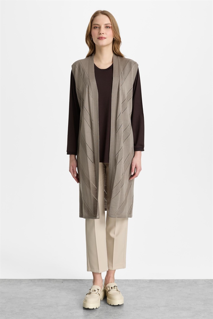 Mutlu Ertan Kadın Triko Uzun Verev Yelek Koyu Vizon 2512