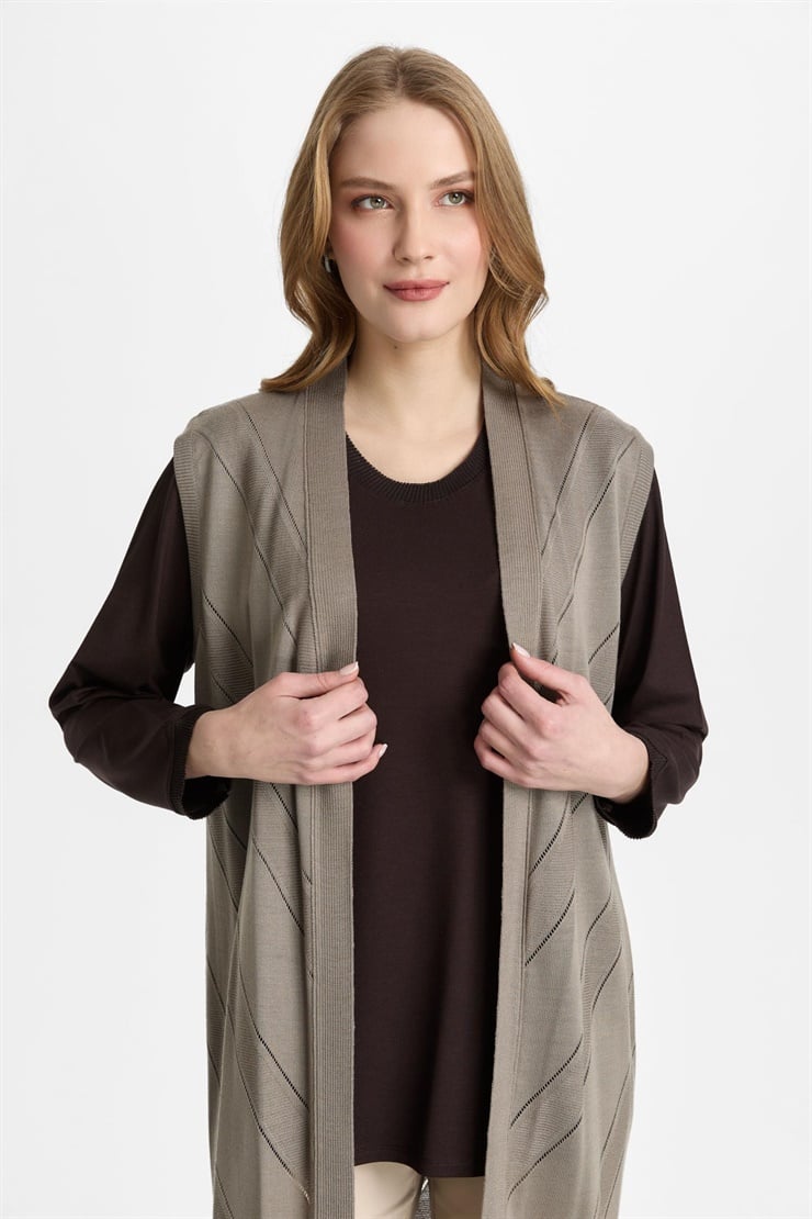 Mutlu Ertan Kadın Triko Uzun Verev Yelek Koyu Vizon 2512