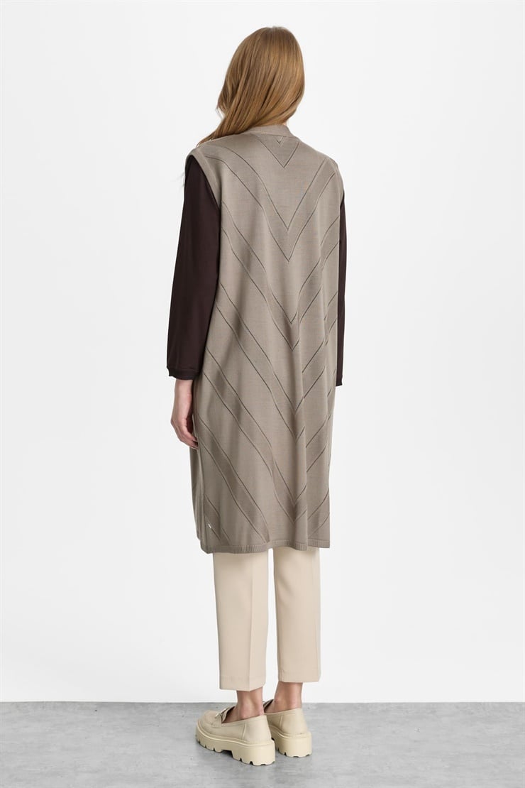 Mutlu Ertan Kadın Triko Uzun Verev Yelek Koyu Vizon 2512