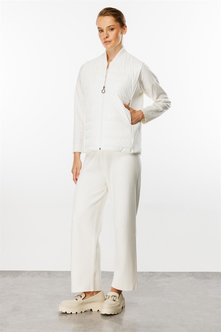 Mutlu Ertan Kadın Triko Yakalı  Kapitone Yelek Ekru 20137