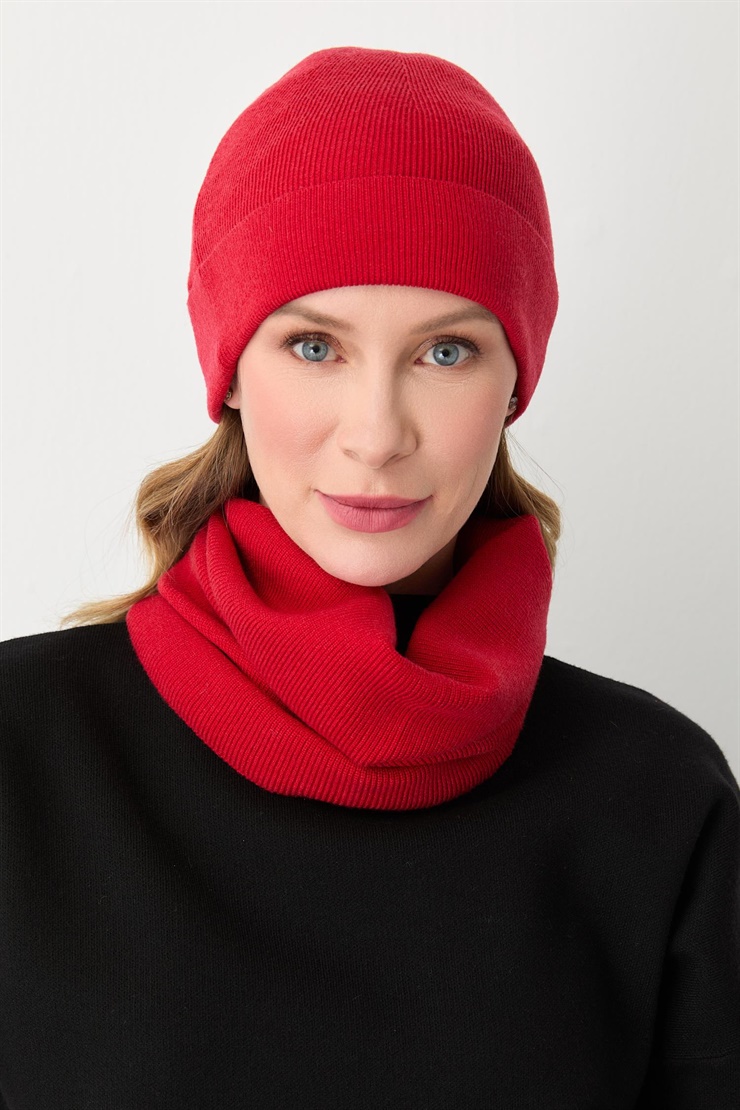 Mutlu Ertan Kadın Trio Set Triko Bere Boyunluk Eldiven Kırmızı 20288