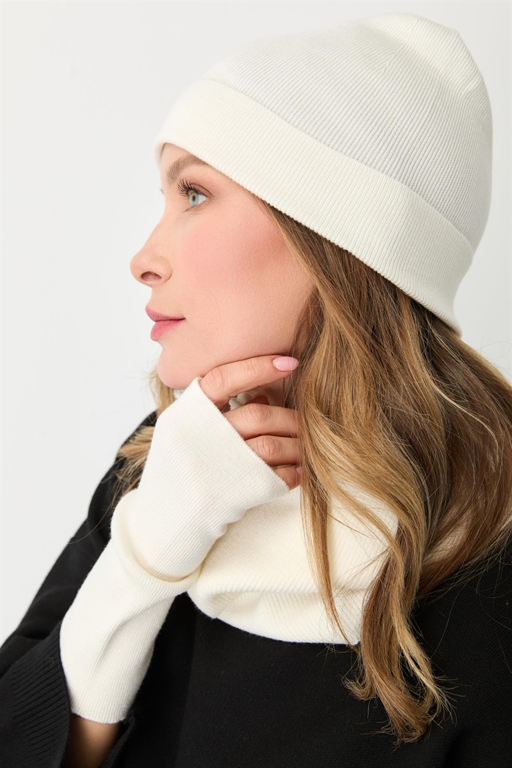 Mutlu Ertan Kadın Trio Set Triko Bere Boyunluk Eldiven Ekru 20288