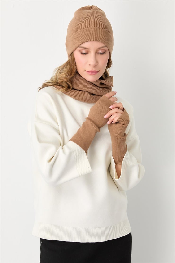 Mutlu Ertan Kadın Trio Set Triko Bere Boyunluk Eldiven Camel 20288