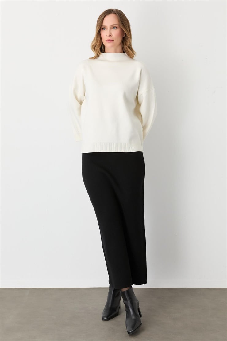 Mutlu Ertan Kadın Uzun Triko Etek Siyah 20233