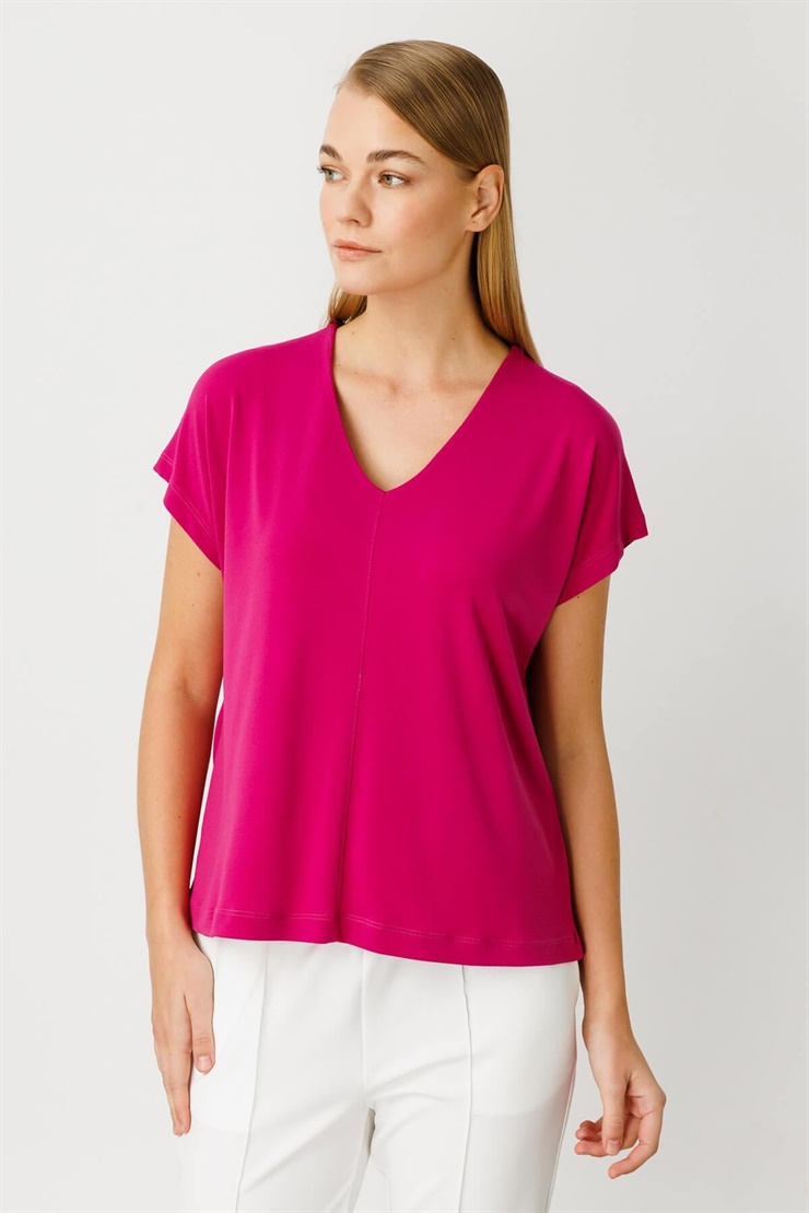 Mutlu Ertan Kadın V Yaka Basic Bluz Fuşya 30175