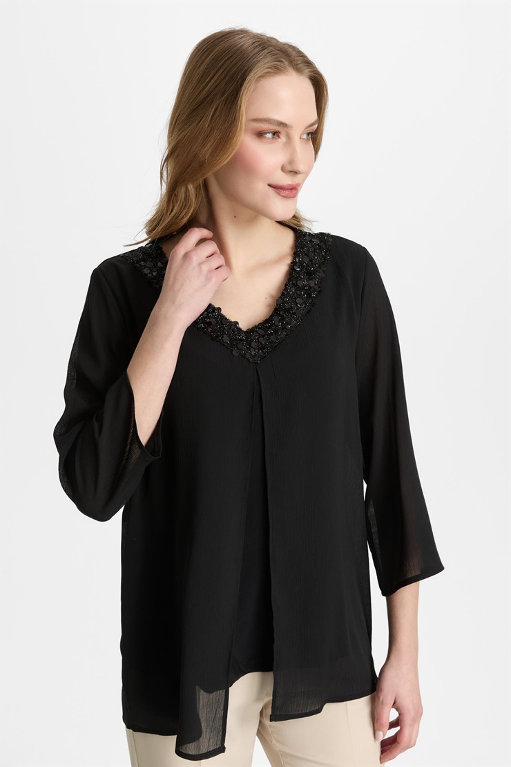 Mutlu Ertan Kadın V Yaka Pullu Bluz Siyah 30485