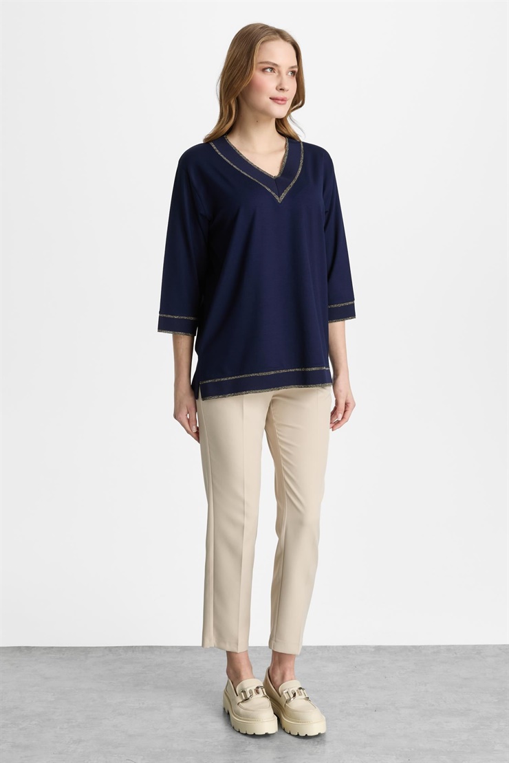 Mutlu Ertan Kadın V Yaka Ribanalı Bluz Lacivert - Gold 30456