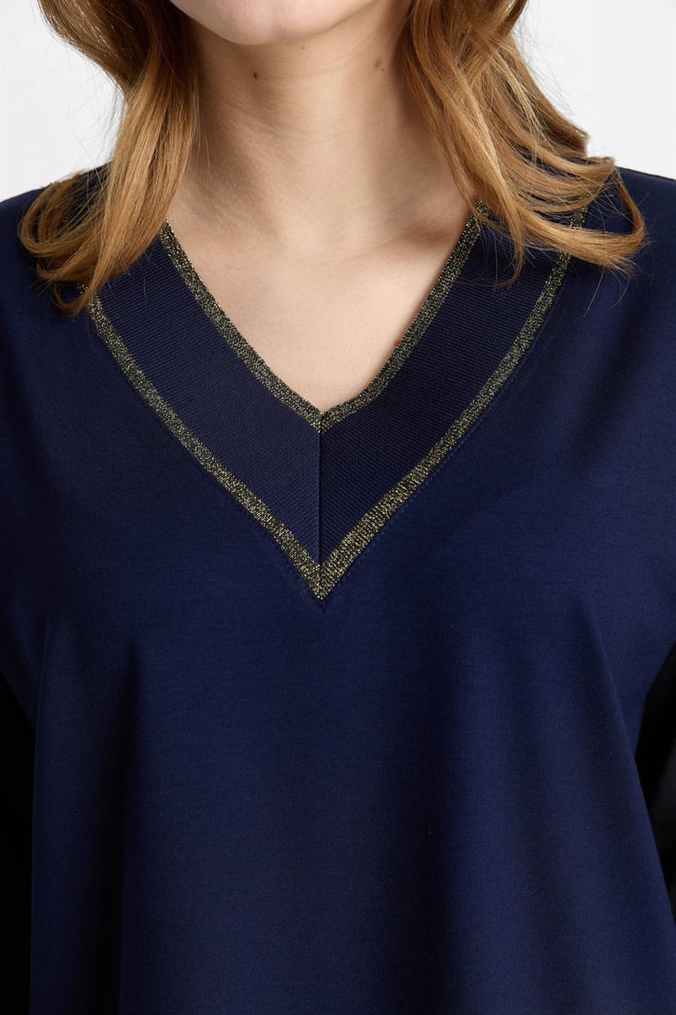 Mutlu Ertan Kadın V Yaka Ribanalı Bluz Lacivert - Gold 30456