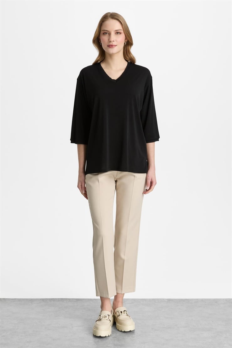 Mutlu Ertan Kadın V Yaka Ribanalı Bluz Siyah-Siyah 30451