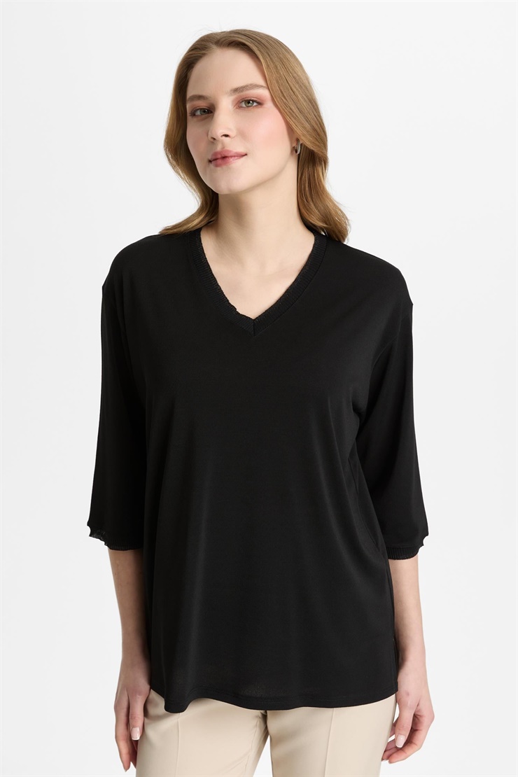 Mutlu Ertan Kadın V Yaka Ribanalı Bluz Siyah-Siyah 30451