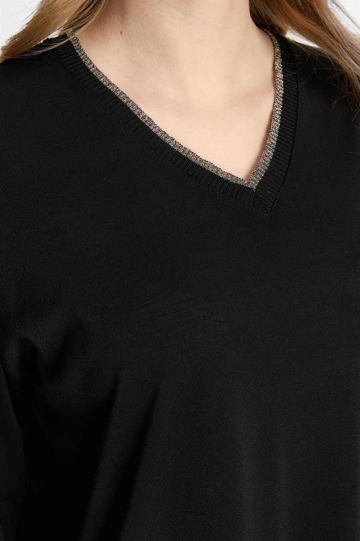 Mutlu Ertan Kadın V Yaka Ribanalı Bluz Siyah-Gold 30451