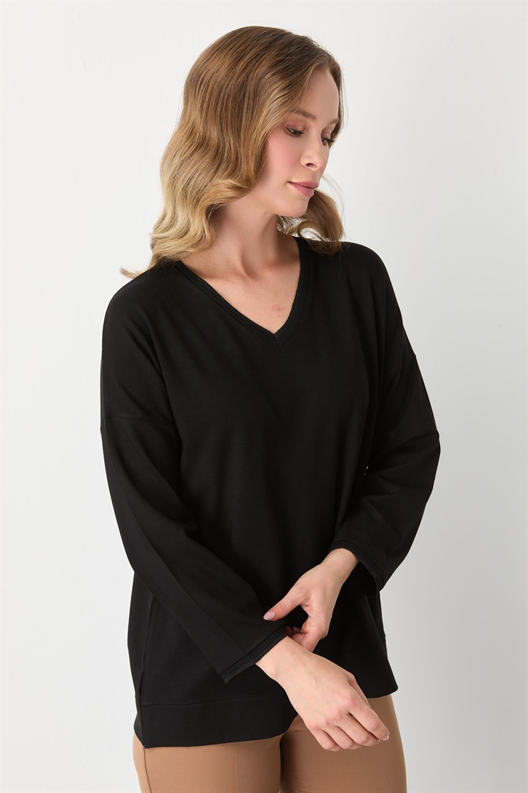 Mutlu Ertan Kadın V Yaka Ribanalı Bluz Siyah 30432