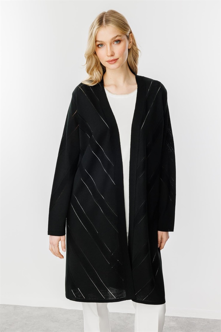 Mutlu Ertan Kadın Verev Desenli Triko Rayon Hırka Siyah 2492