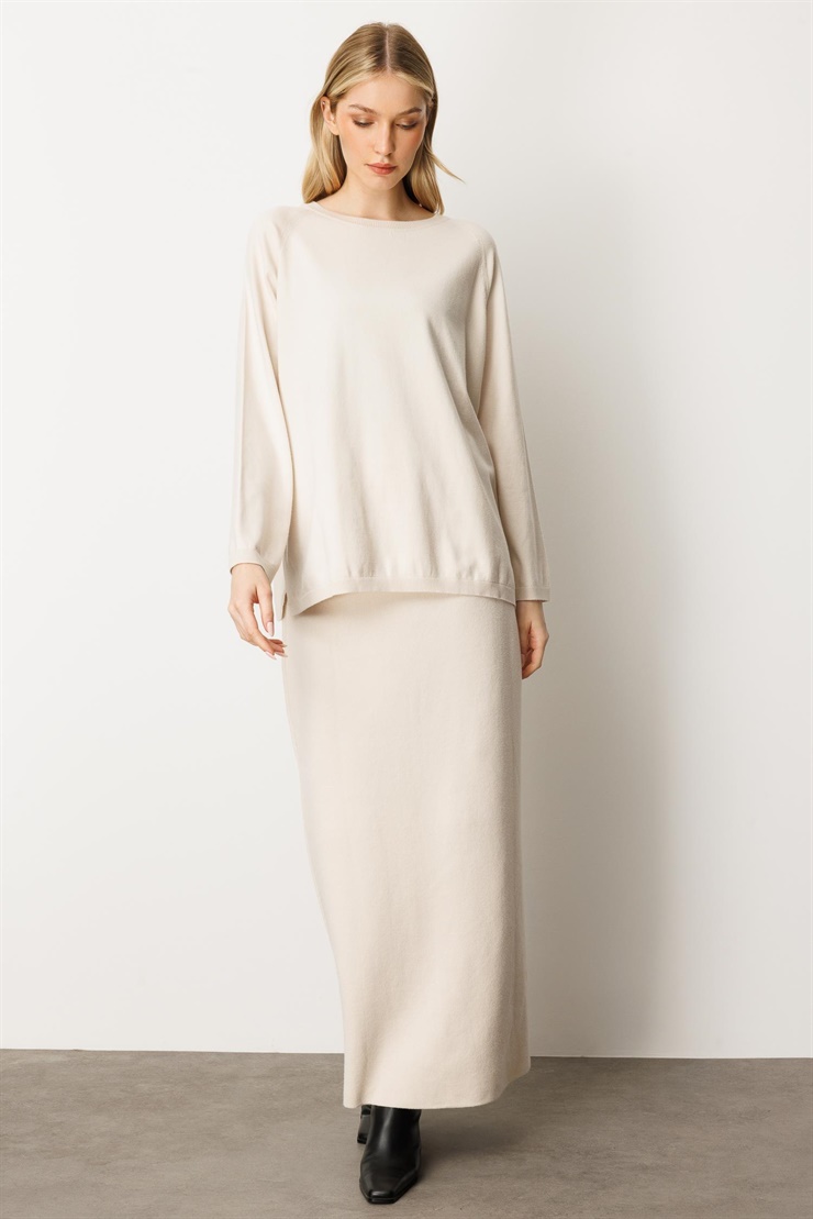 Mutlu Ertan Kadın Yanları Yırtmaçlı Sıfır Yaka Triko Bluz Taş 20253