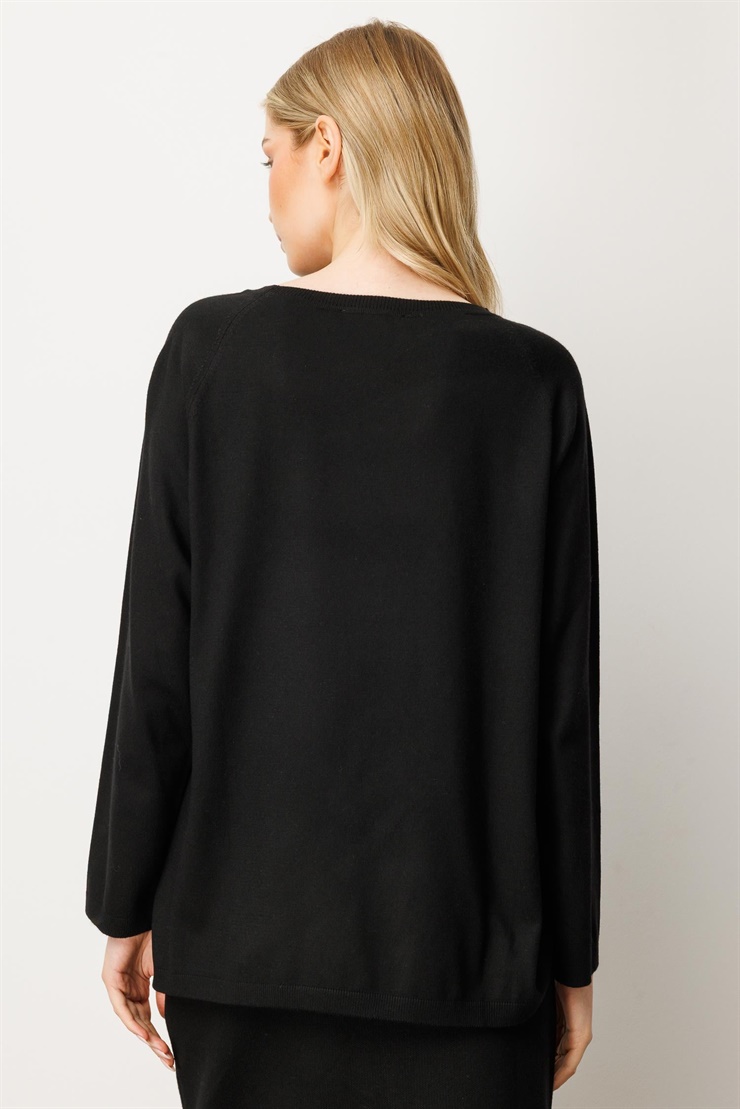 Mutlu Ertan Kadın Yanları Yırtmaçlı Sıfır Yaka Triko Bluz Siyah 20253